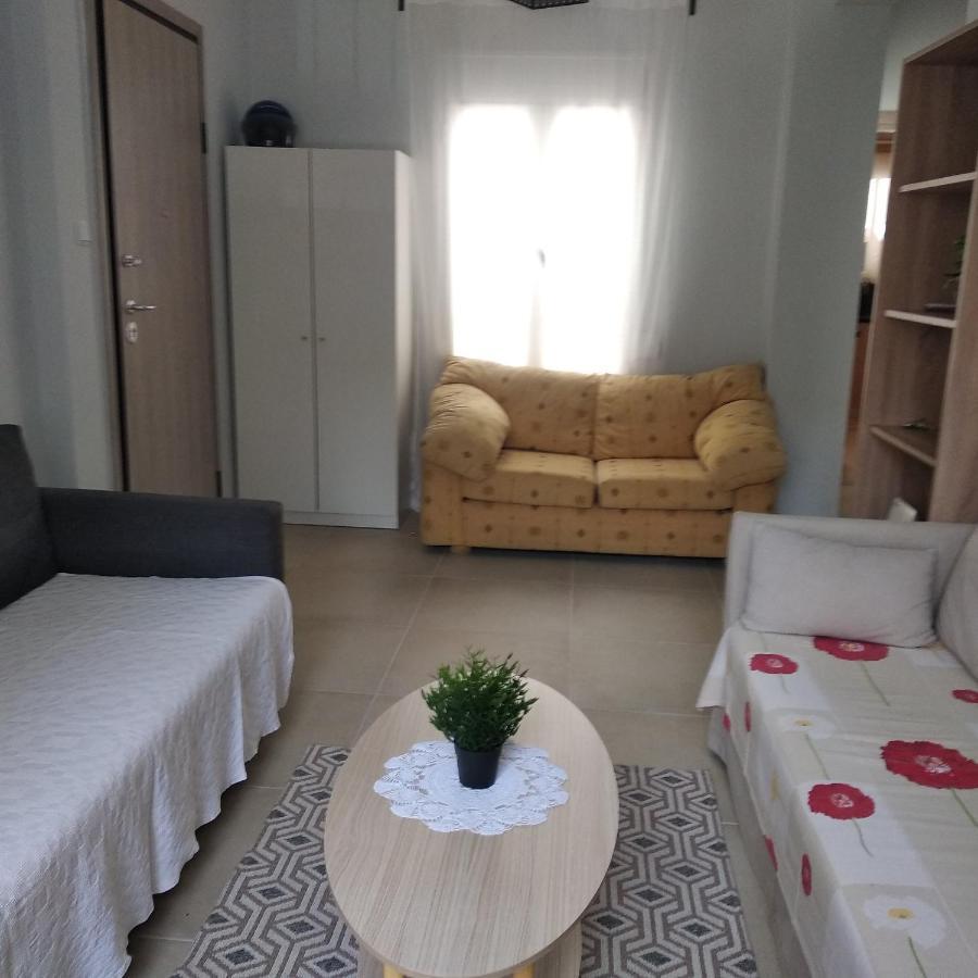Central Town House 60M2**** ピレウス エクステリア 写真