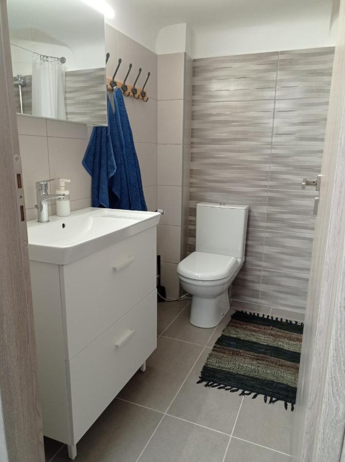Central Town House 60M2**** ピレウス エクステリア 写真